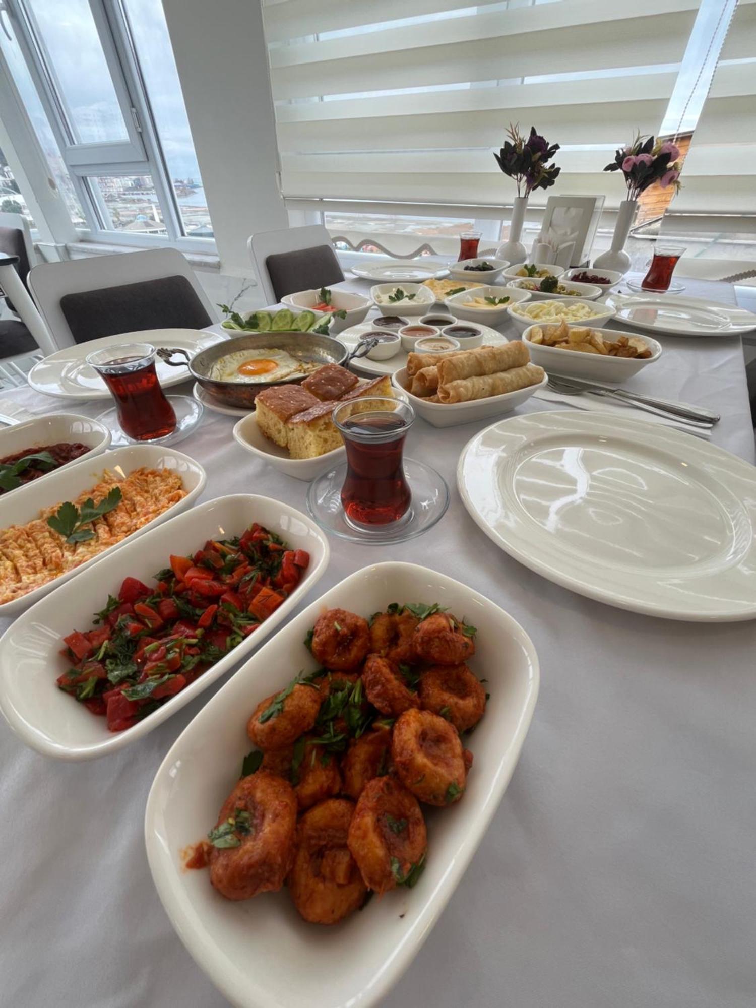 Simal Hotel Rize Eksteriør bilde